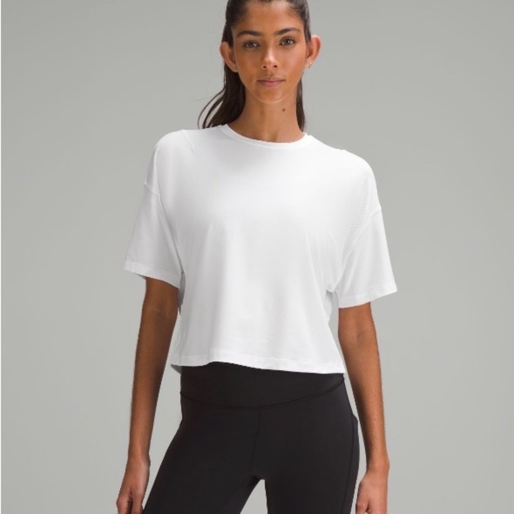 Lululemon abrasion resistant training t-shirt